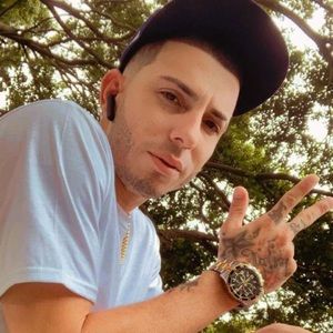 Meet your Posher, Luis